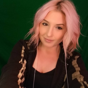 Pinky "Pinklatex" Comedian and Twitch streamer